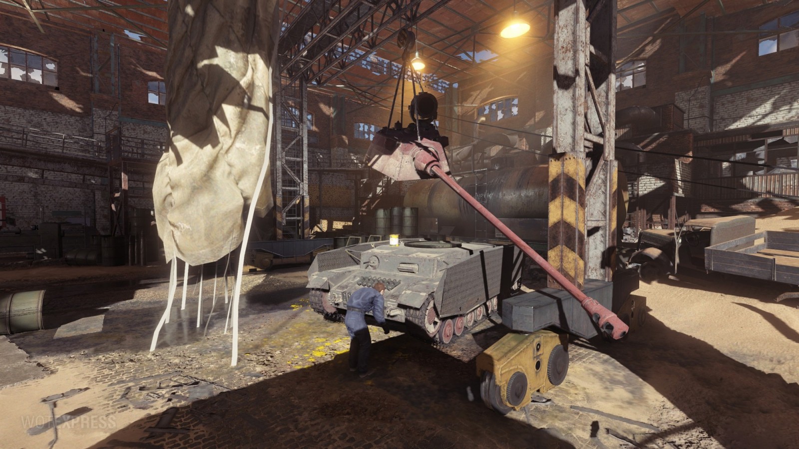 39853_obnovlyonnyy-angar-dlya-stal