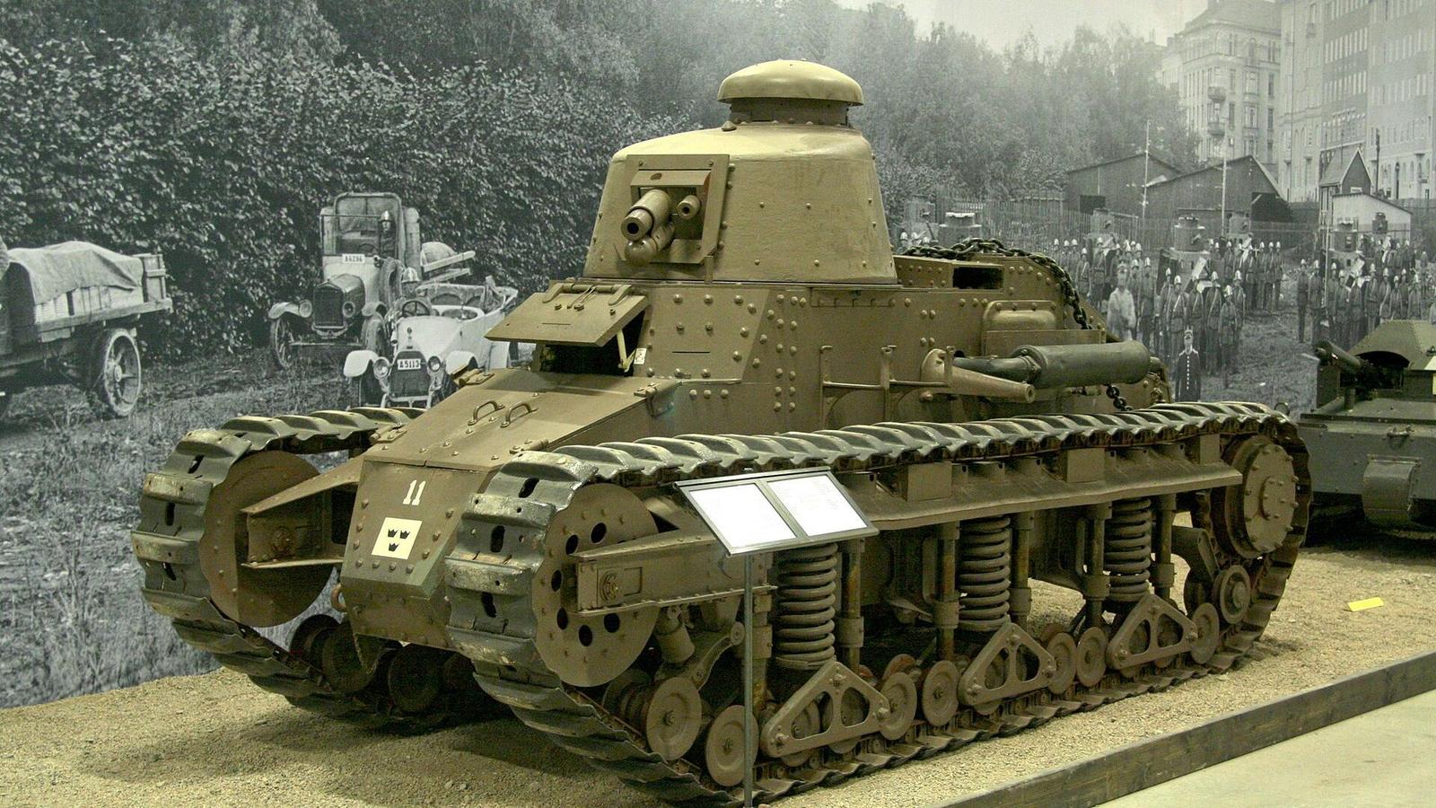 Renault NC francouzský nástupce FT s gumovými pásy