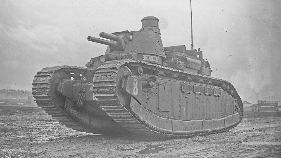 Char 2C byl obr který dominoval bitevnímu poli         