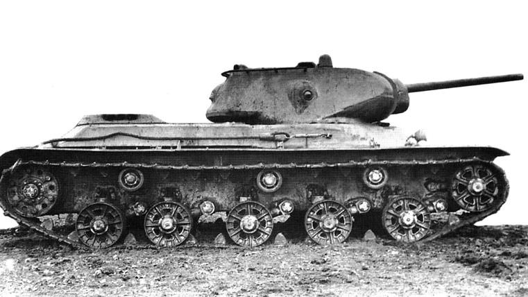 KV-13 a stroj který se nevešel do jednoduché role        