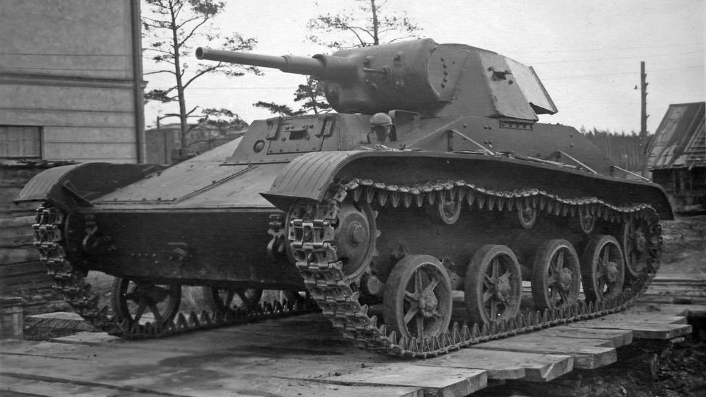 T-45: Sovětský předchůdce T-34 který měl být levnější a jednodušší