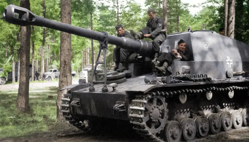 Dicker Max kolorizováno