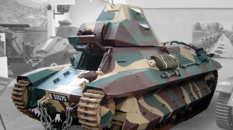 FCM 36: Francouzská pozemní tanková pýcha             